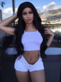 Female escort Mia